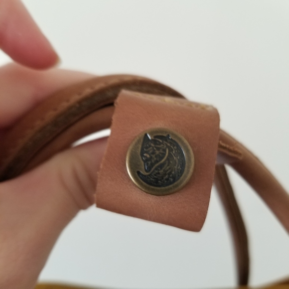 *Sold*Classic Fjällräven Kånken No.2 in Acorn - Picture 6 of 11